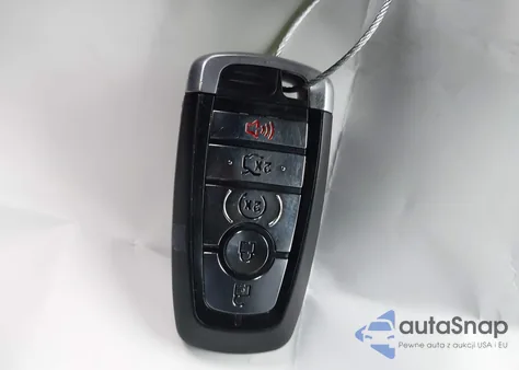 2017 Ford Fusion Energi Titanium из США, поврежденный, VIN 3FA6P0SUXHR110304